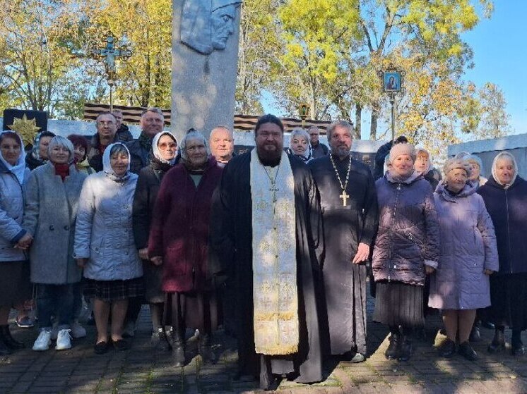 В запорожской Васильевке состоялась панихида по воинам-освободителям