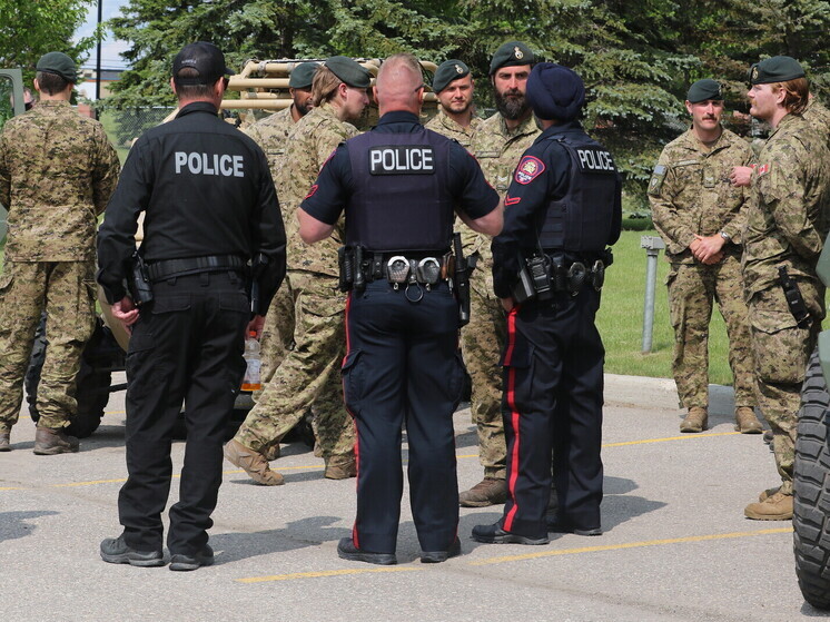 Профессор Десаи рассказала о травле и допросе в Канаде после ее вопроса Путину