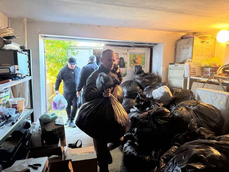 В Новую Каховку доставили гуманитарную помощь