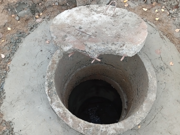 Жители Заозерья открыли миру открытый люк