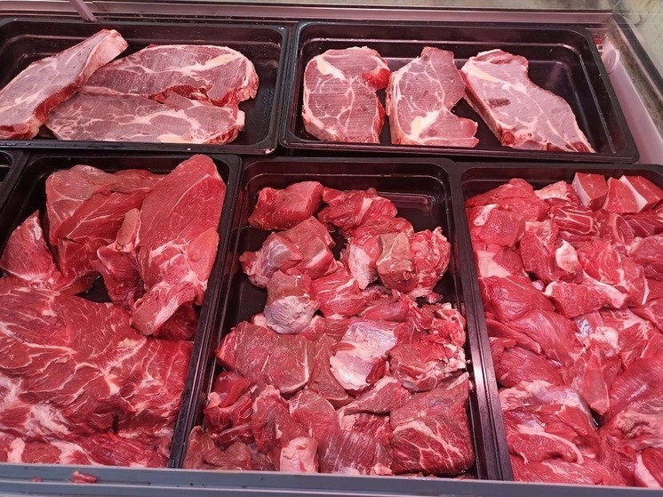 В Антрацит поступила новая партия калмыцкого мяса