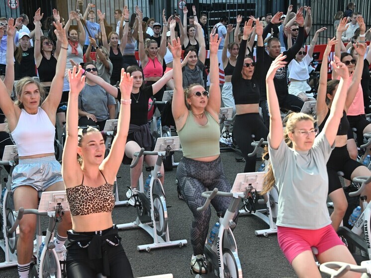 Идеальный вес — не показатель здоровья: врачи предупреждают об опасности скрытого ожирения