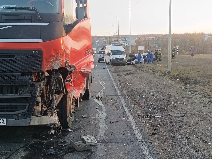 В Пензенской области спасатели ликвидировали последствия аварии на трассе Нижний Новгород – Саратов