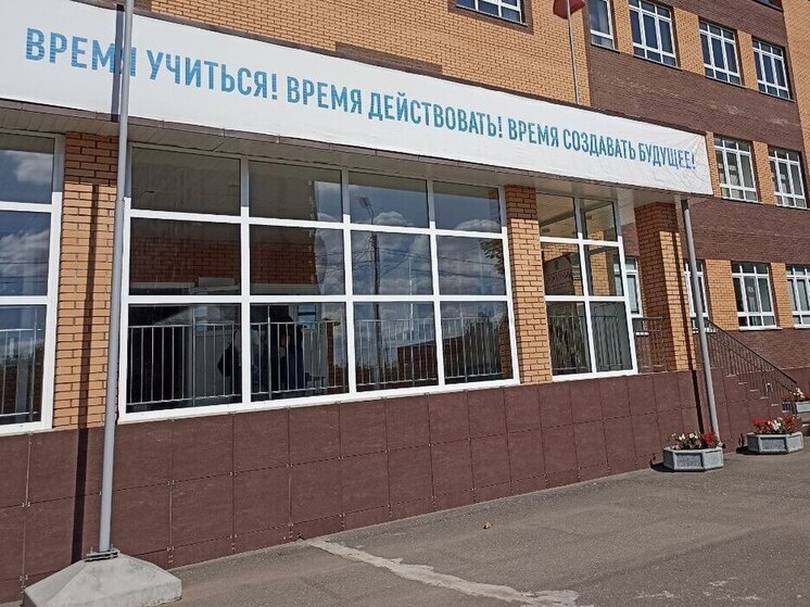 Кадеты Свободненской школы приняли присягу перед почетными гостями