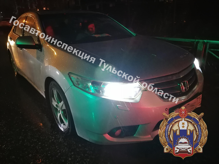 В Туле пенсионерка пострадала при переходе дороги на красный свет