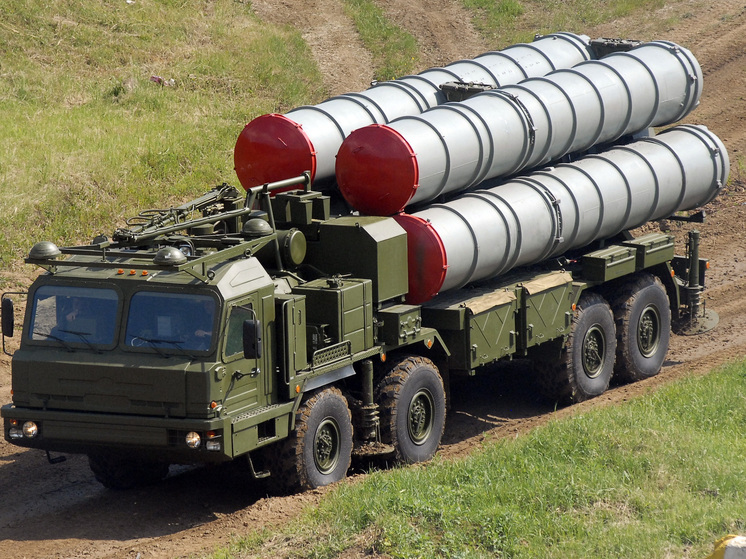 Россия подверглась масштабной атаке украинских беспилотников в ночь на 27 октября