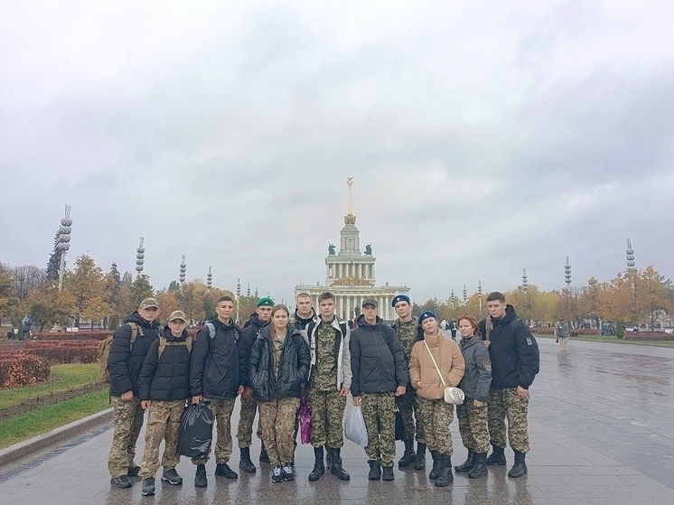 Курсанты из Курска отправились на экскурсию в Москву