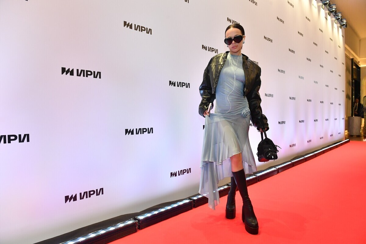 Инстасамка разрыдалась на интервью у Собчак, вспоминая прошлое