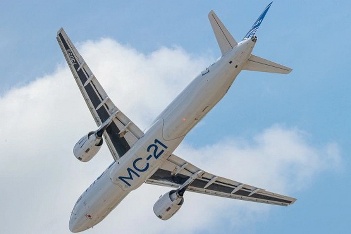 Стало известно, что полностью российский МС-21 совершил первый полет