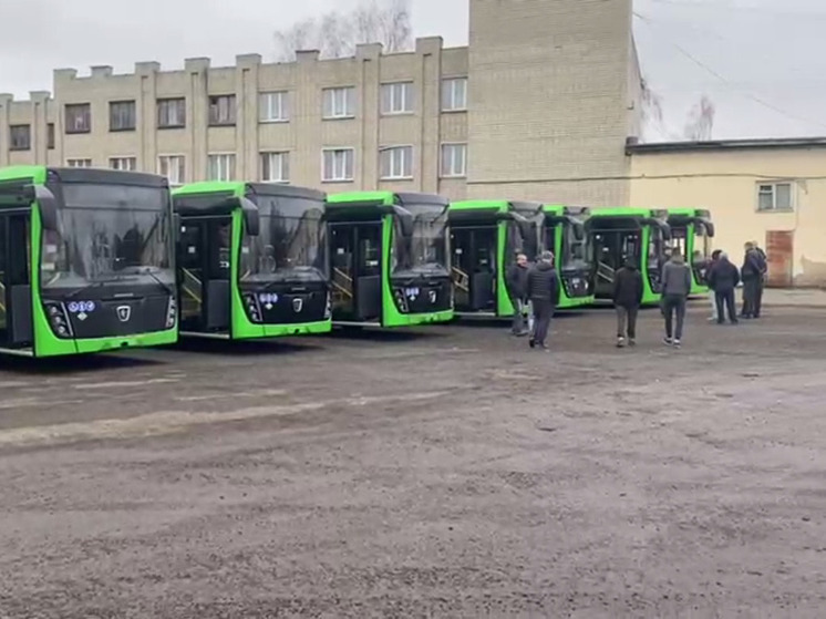 Обновление общественного транспорта Кирова: 27 новых автобусов уже в АТП