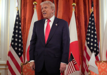 Президент США Дональд Трамп признал, что ему сделали магнитно-резонансную томографию во время недавней поездки в Национальный военно-медицинский центр Уолтера Рида, что стало первым случаем, когда он объяснил причину своего второго медицинского обследования в этом году и вызвало новые вопросы о здоровье президента