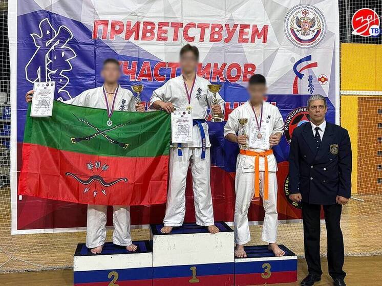 Мелитопольские каратисты завоевали медали на Первенстве Ростовской области