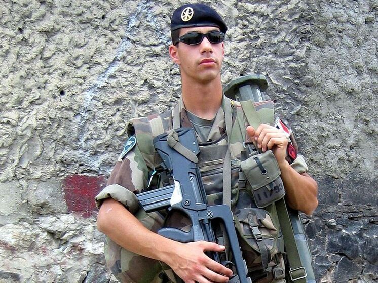 СВР: французский генштаб готовит к развертыванию на Украине до 2 тысяч военных