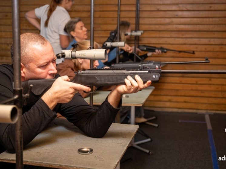 В Нарьян-Маре выявили лучших в пулевой стрельбе и дартсе