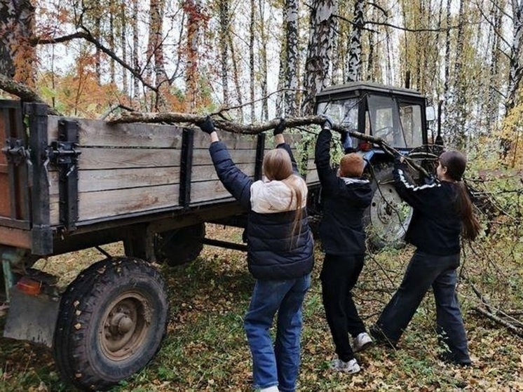 В ходе акции 124 тысячи свердловчан собрали более 2,2 тысячи тонн мусора