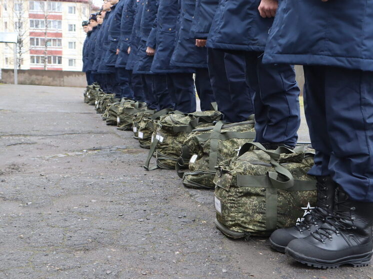 Призыв на военную службу станет круглогодичным