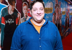 Актер Роман Попов, Мухич из сериала «Полицейский с Рублевки», скончался после рецидива рака мозга