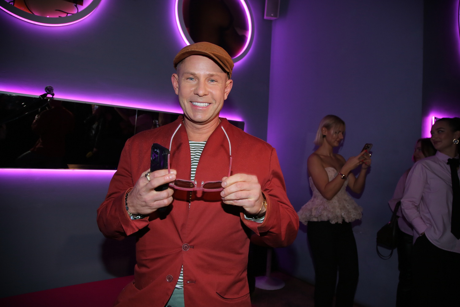 Фото с вечеринки