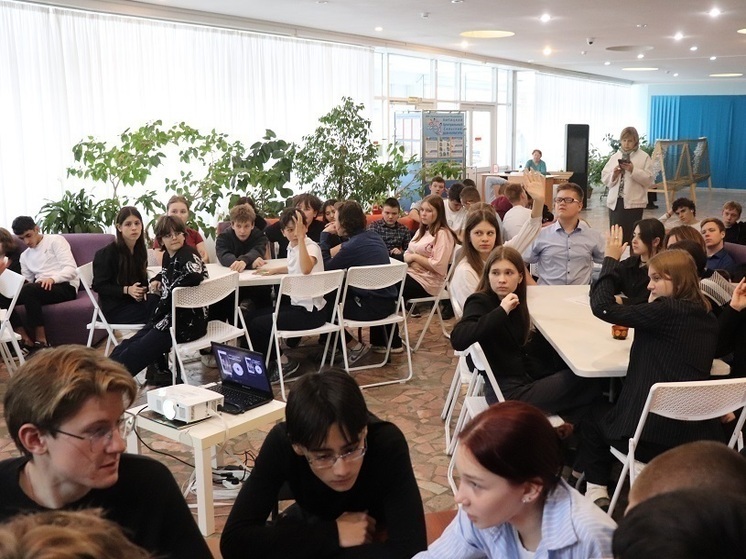 Аукцион, посвященный народным промыслам России, провели для учеников Липицкой школы Серпухова