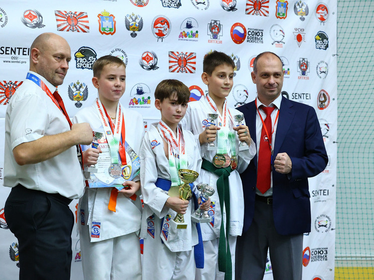 В Орле определили лучших каратистов области