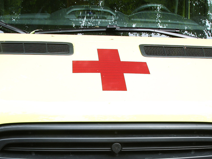 Наверное, многие помнят из школьной программы трагический рассказ Чехова «Спать хочется». Он о 13-летней девочке, которую определили нянькой в зажиточную семью, и она так замучилась с хозяйским ребенком, что в итоге просто… задушила его. А потом уснула счастливой.