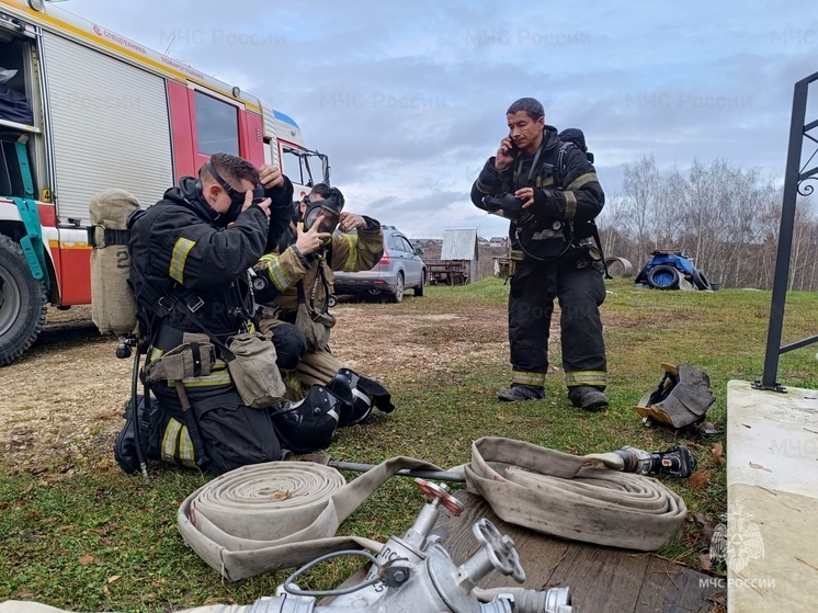 За неделю владимирские пожарные побывали в 18 монастырях