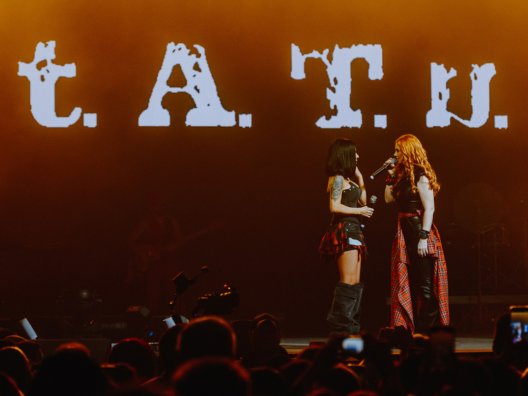 Группа t.A.T.u. дала два аншлаговых шоу в Москве
