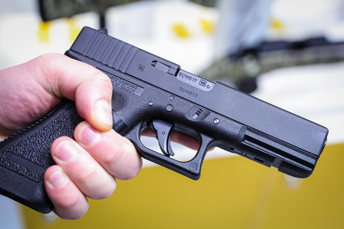 Задержали стрелявших из свадебного кортежа в российском городе