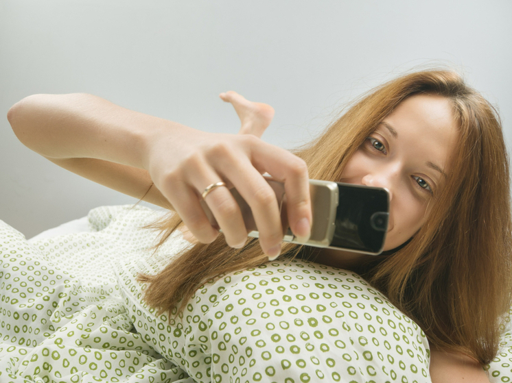 Классика, которая в строю: телефоны-легенды остаются в топе у красноярцев