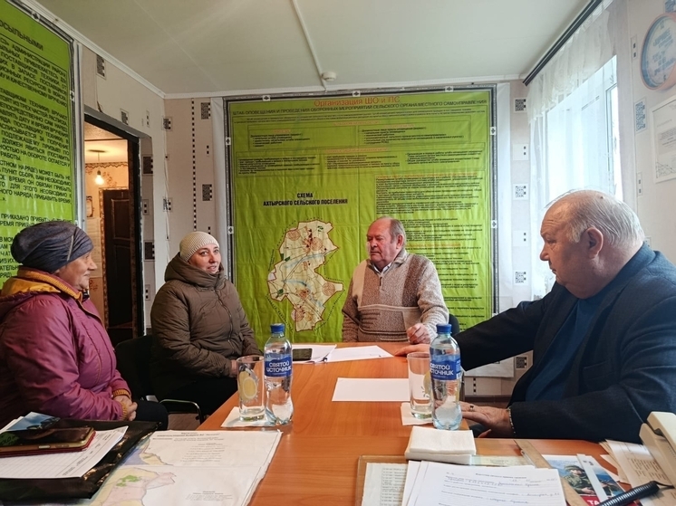 Жители Колпнянского района рассказали о своих проблемах главе администрации