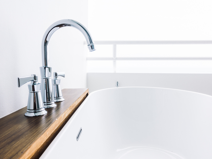 Новосибирец с большим весом пять дней пролежал в ванной