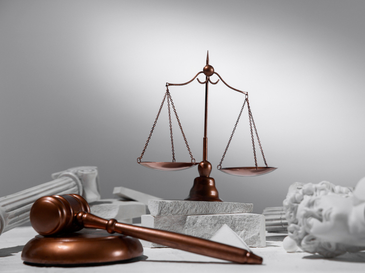 Петрозаводский суд приговорил мужчину к пяти годам строгого режима за нападение на полицейского