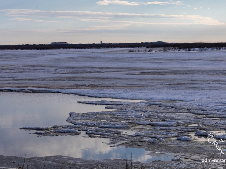 Запрет на выход и выезд на лед установили в столице НАО