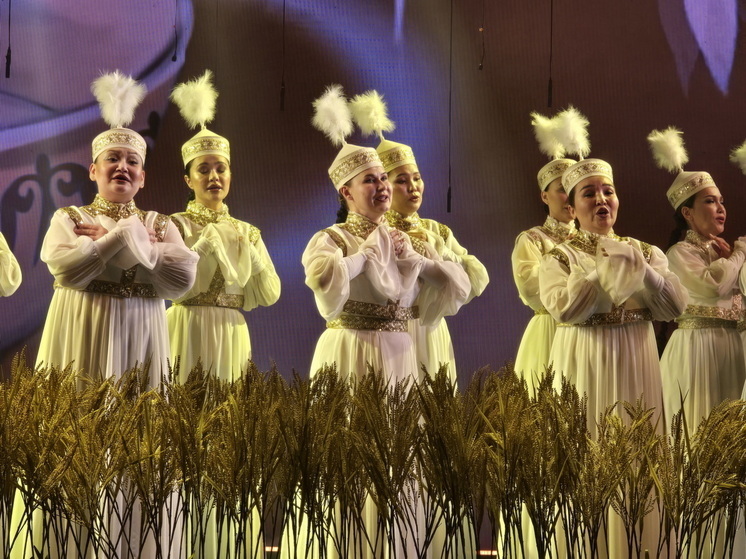 В РК впервые — грандиозное шоу-выступление хора КазНТОБ имени Абая