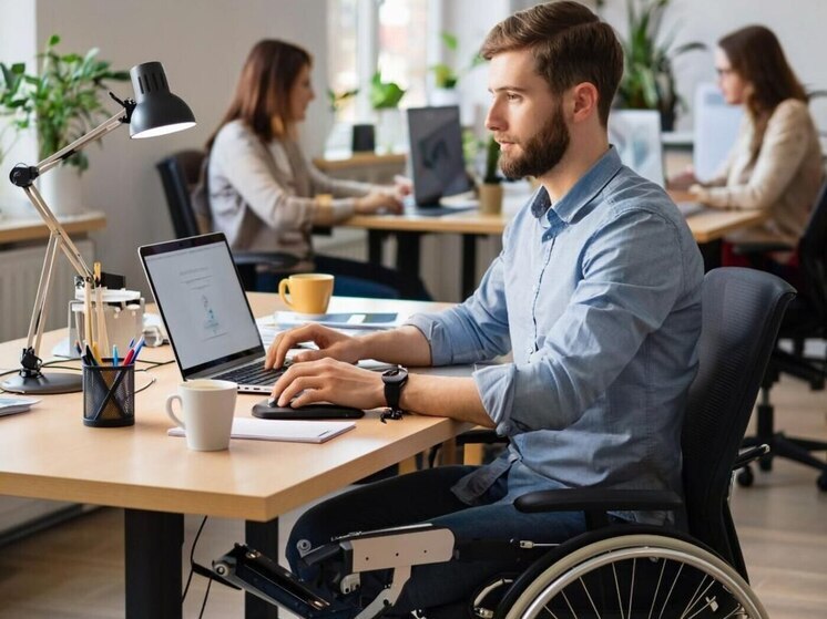 В Орловской области есть 1 100 рабочих мест для особенных людей