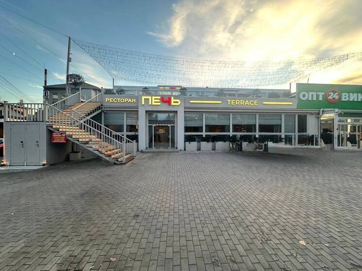 Суд обязал демонтировать незаконный павильон на улице Гагарина в Махачкале