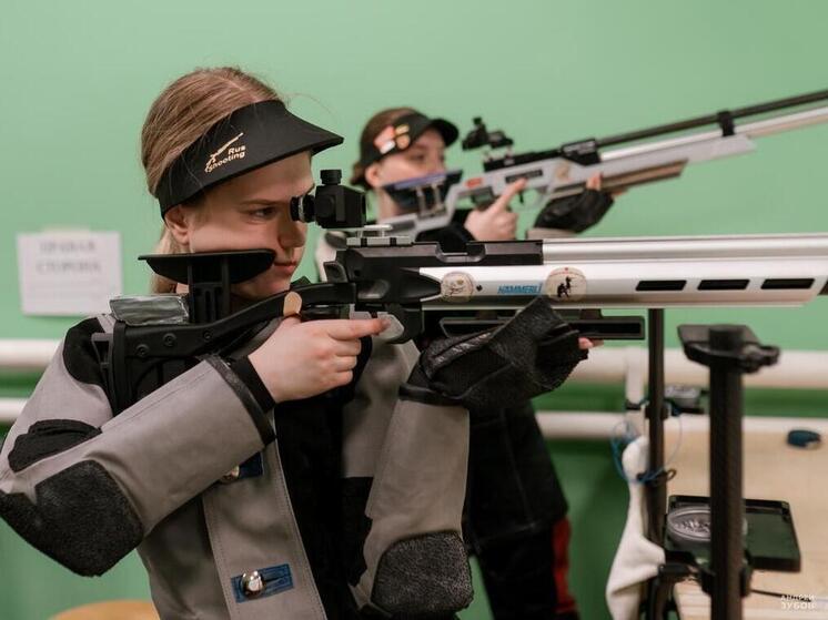Точно в десятку. В Твери прошли областные соревнования по пулевой стрельбе
