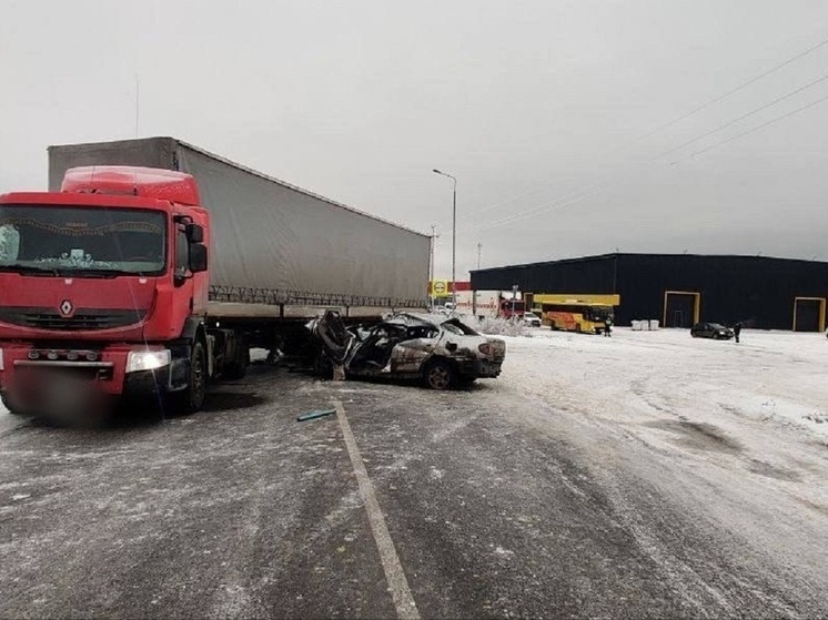 В ГАИ прокомментировали утреннее ДТП с пострадавшим на трассе Сургут — Салехард