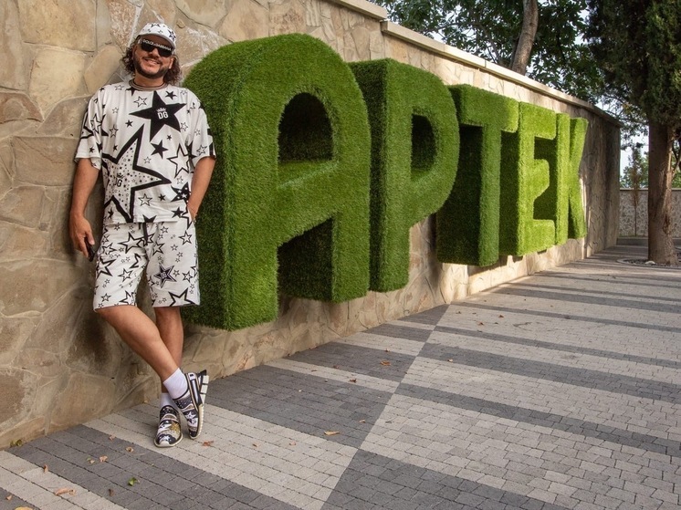 СБУ предъявила Киркорову обвинение за концерты в Крыму и ДНР