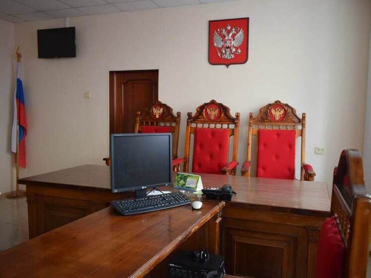 В Курске суд обязал УК «Аврора +» отремонтировать две детские площадки