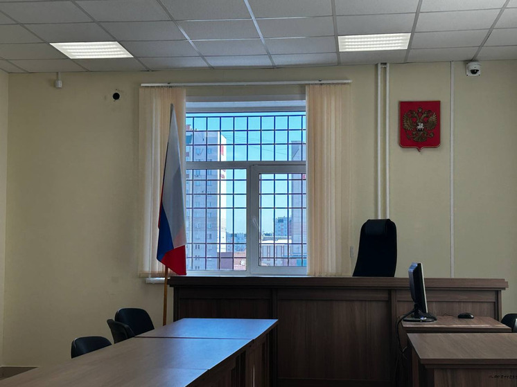 Барнаульский предприниматель предстанет перед судом по обвинению в нарушении правил безопасности при ведении строительных работ по возведению многоэтажного жилого дома. В результате этого рабочий упал с высоты шестого этажа и погиб.