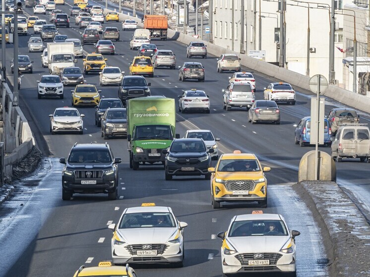 Движение на Садовом кольце временно ограничено у тоннеля и проспекта Мира