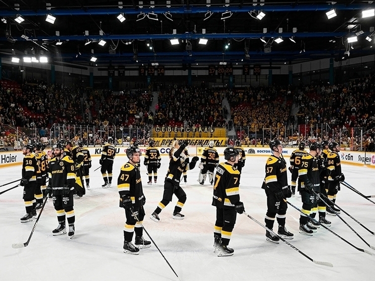 Восемь побед подряд одержала череповецкая хоккейная команда «Северсталь»