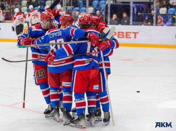 Даниил Жураков сыграл сотый матч в регулярных чемпионатах ВХЛ