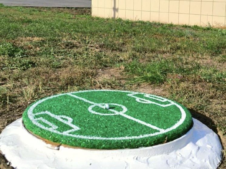 В Самаре перед международным спортивным форумом украсили несколько колодцев