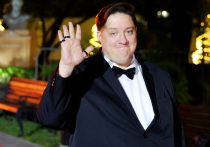 Знаменитости активно выражают соболезнования в социальных сетях в связи со смертью актера Романа Попова