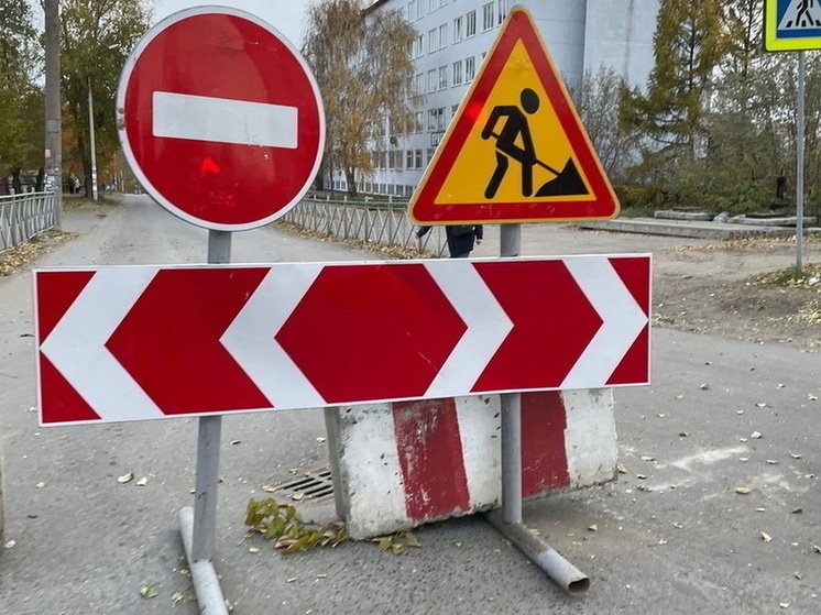 В Омске временно изменится движение общественного транспорта из‑за ремонта теплотрассы