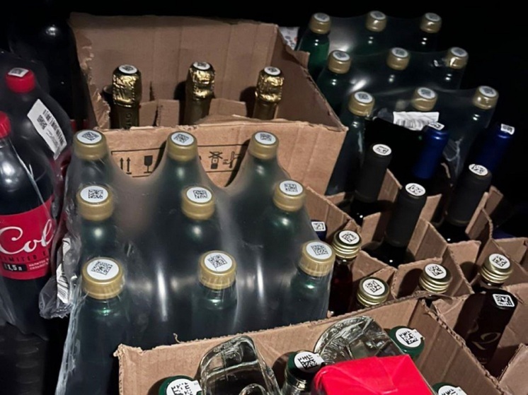 Тонну алкоголя обнаружили в одном из домов НАО