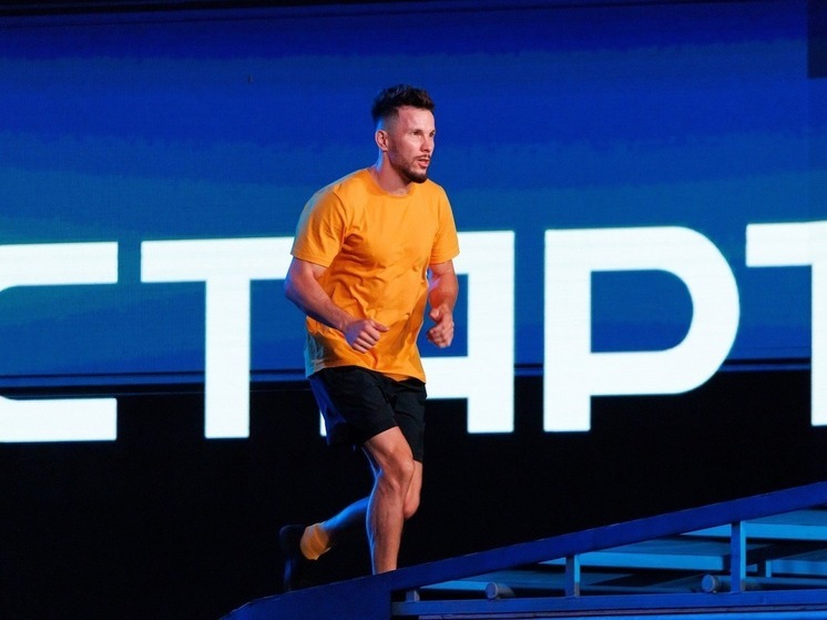 «Мой шанс изменить жизнь»: новосибирский таксист может выиграть 5 млн рублей в шоу СТС