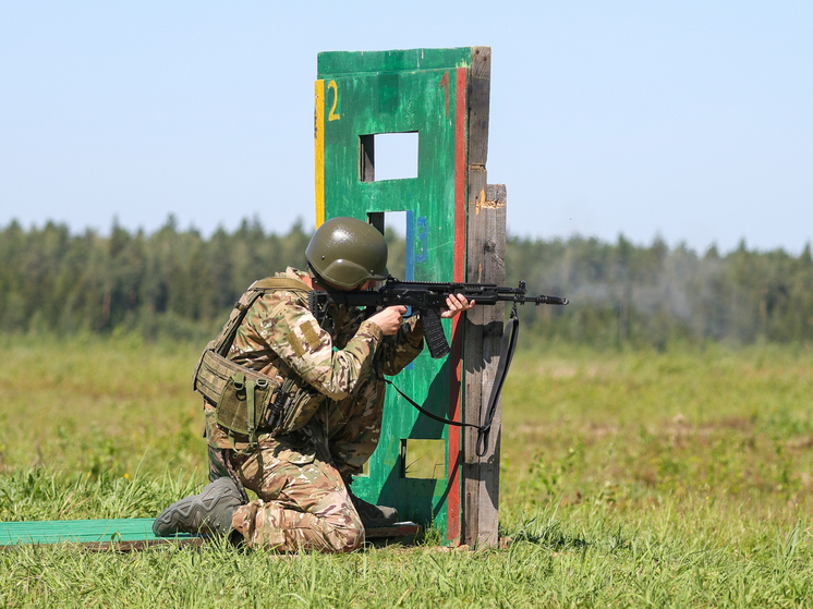 Военный эксперт рассказал о тактике ВС РФ, благодаря которой удается сбивать с толку ВСУ